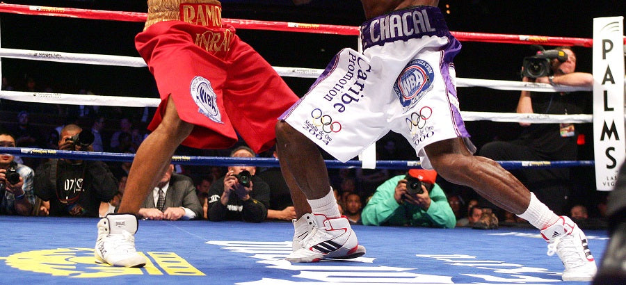 General Boxing Boxing Stance and Footwork: The Fundamental Building Blocks of a Stron ...